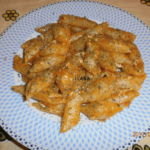 macaroni léger Ivana Pesic png