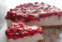 Poslastica sa malinama