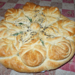 цветочные булочки со шпинатом и сыром Дияна Адемович