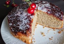 Rustikalna preokrenuta torta od višanja