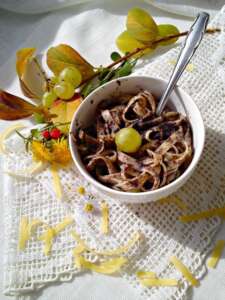 We present traditional recipes: noodles with poppy seeds - Northern Serbia - Vojvodina
