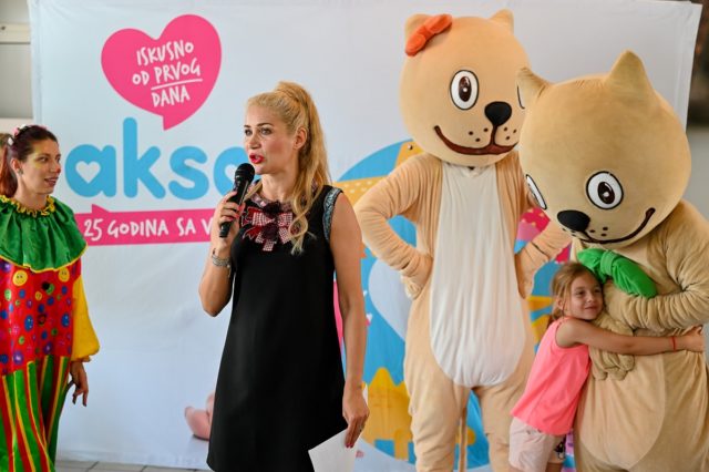 Aksa ha donato gli asili nido in occasione del suo 25° anniversario - Milica Bursać