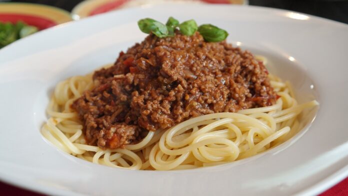 Spaghettis à la bolognaise - la recette la meilleure et la plus savoureuse - Image de -Rita-👩‍🍳 et 📷 mit ❤ de Pixabay